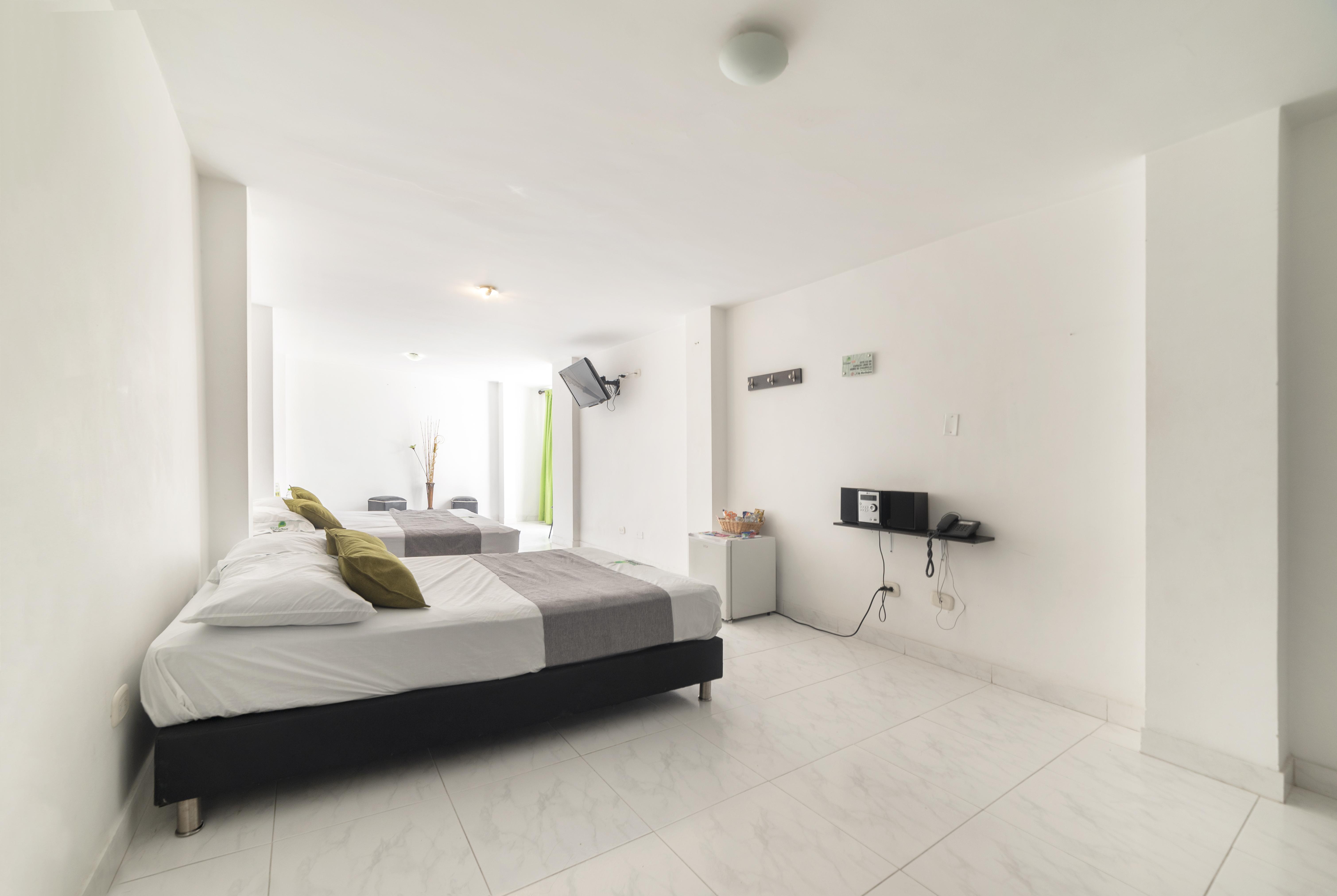 Hotel Paradise Lleras 麦德林 外观 照片