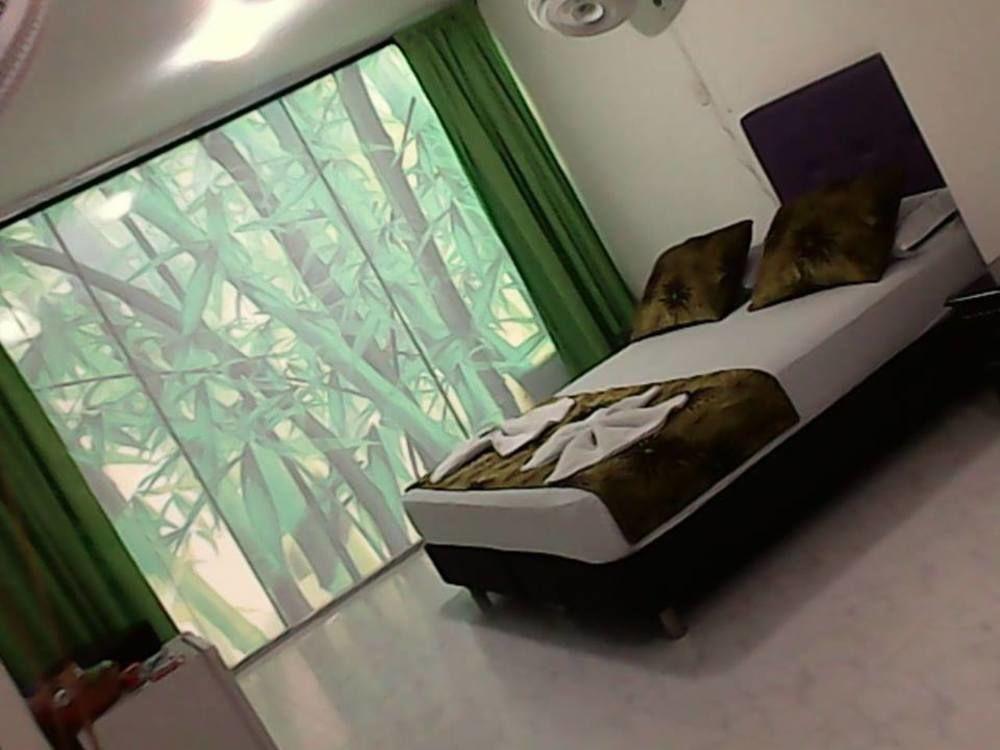 Hotel Paradise Lleras 麦德林 外观 照片