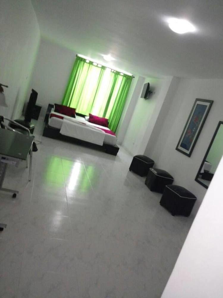 Hotel Paradise Lleras 麦德林 外观 照片