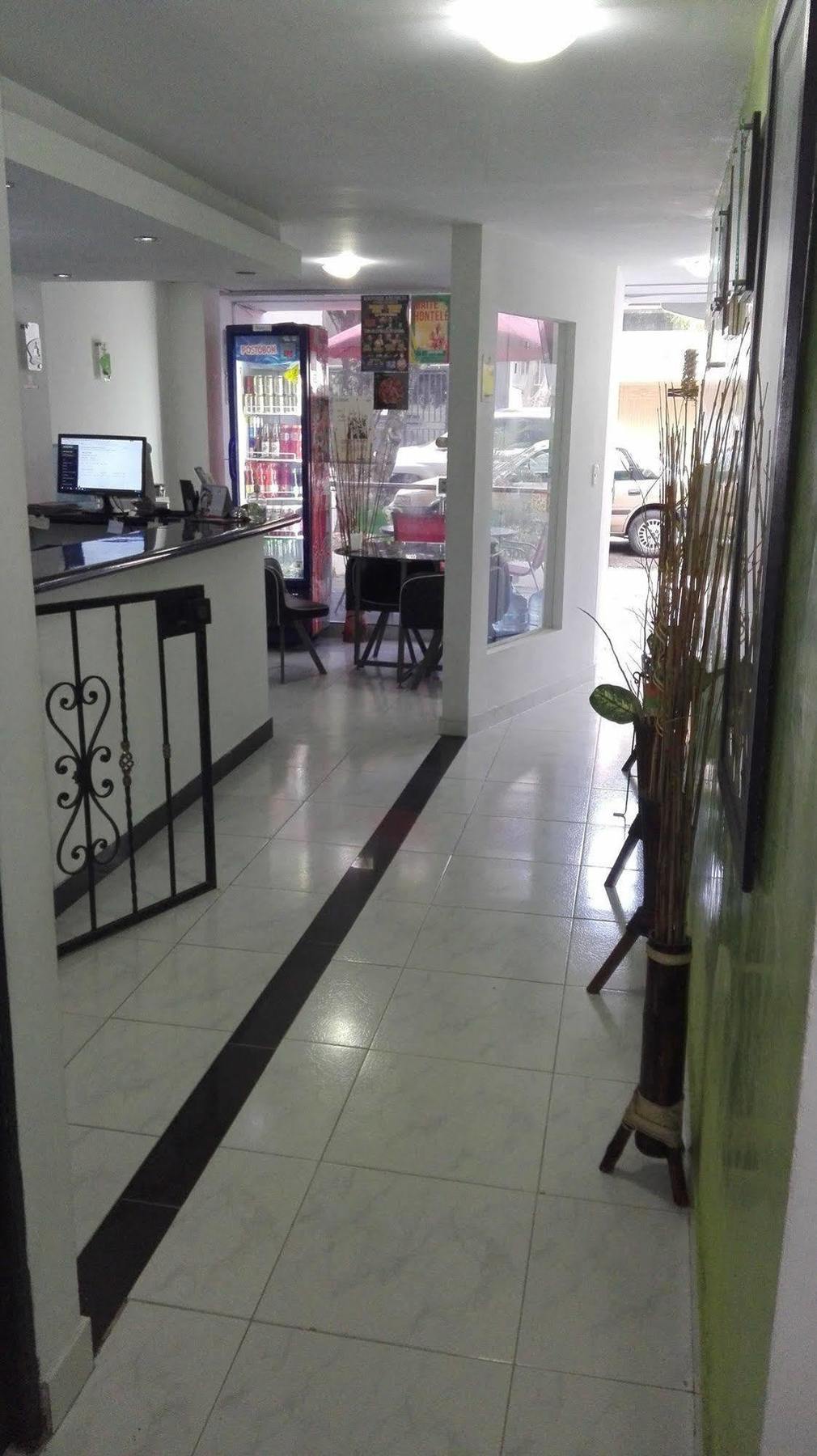 Hotel Paradise Lleras 麦德林 外观 照片
