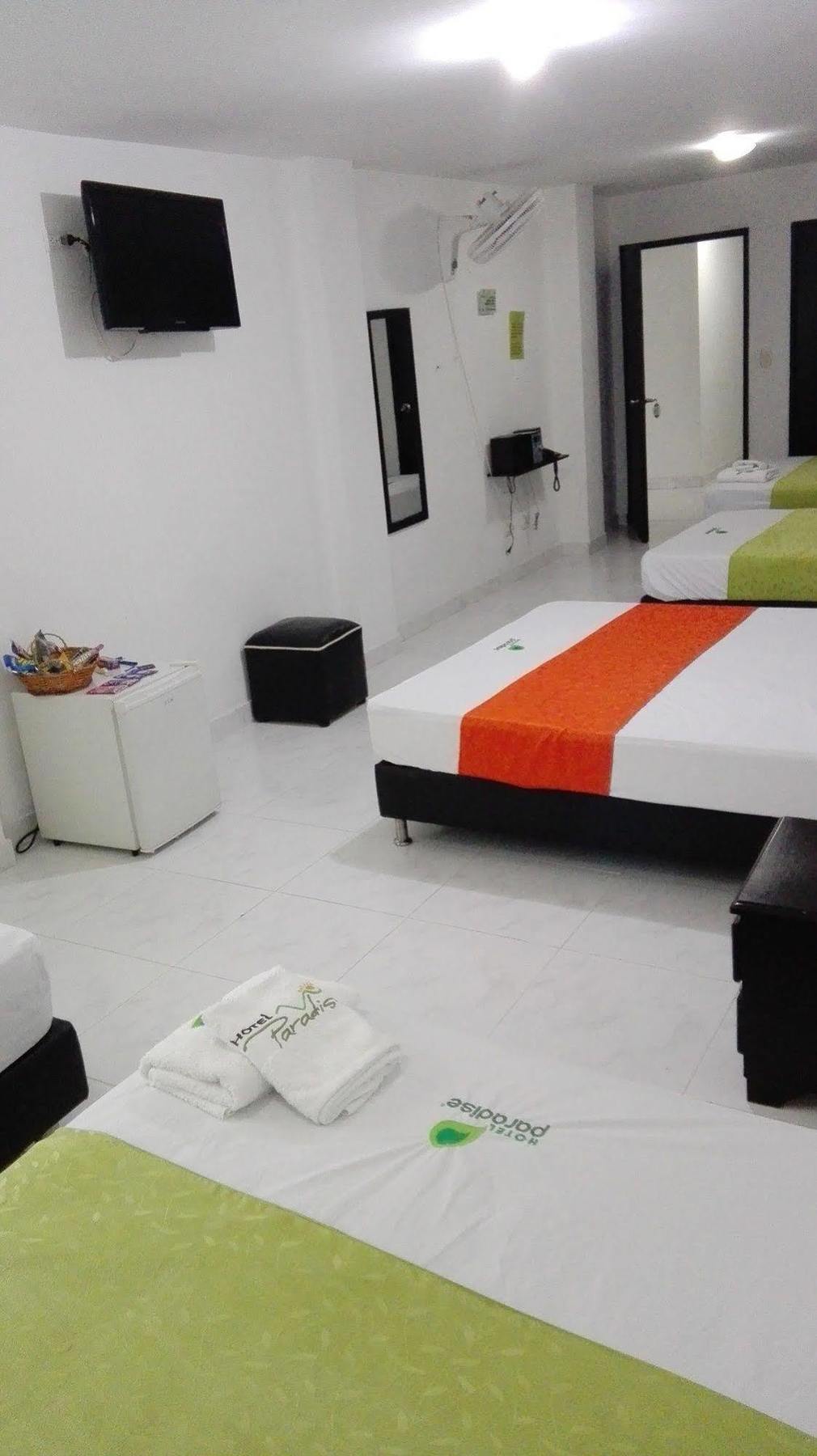 Hotel Paradise Lleras 麦德林 外观 照片