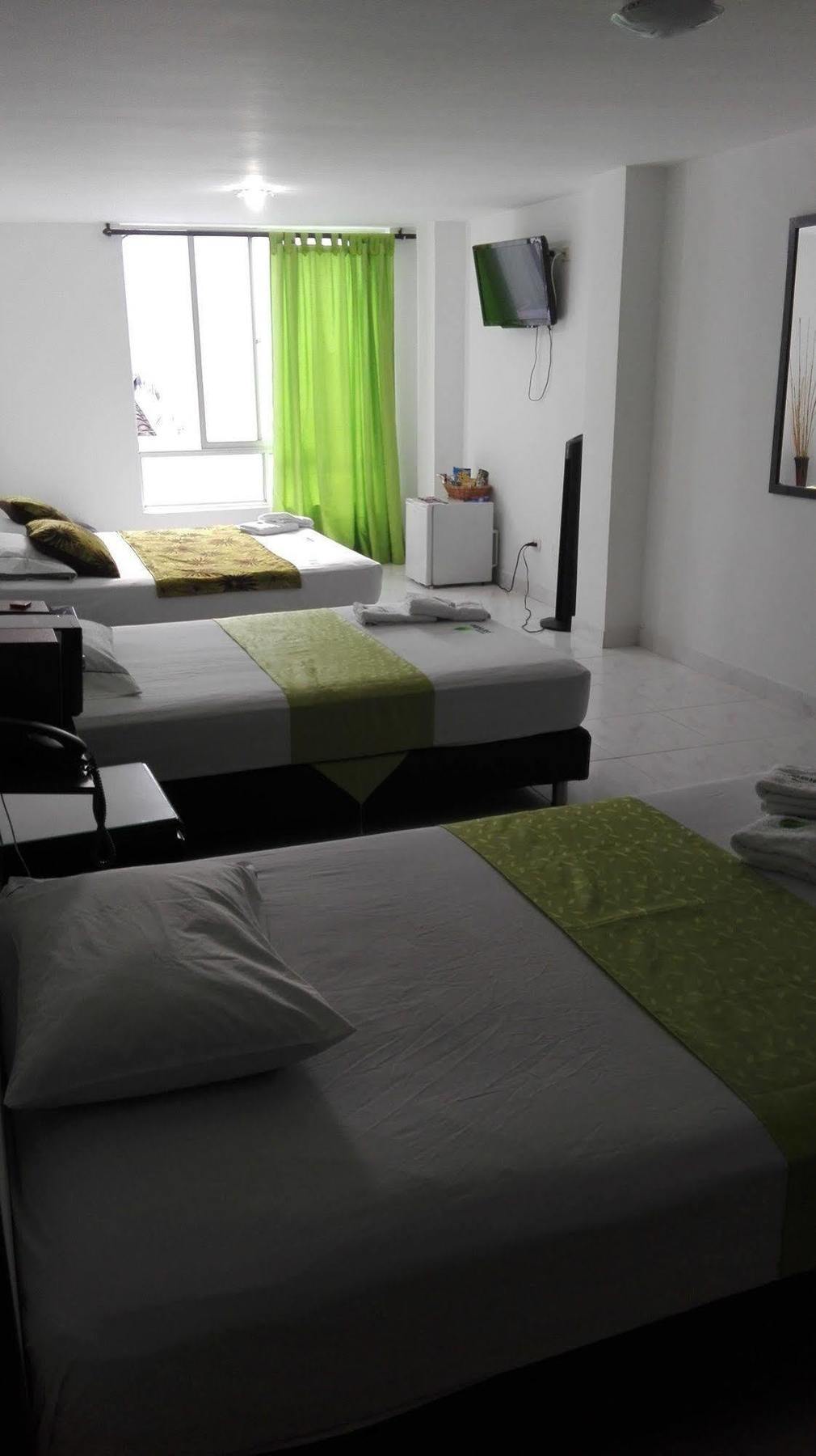 Hotel Paradise Lleras 麦德林 外观 照片
