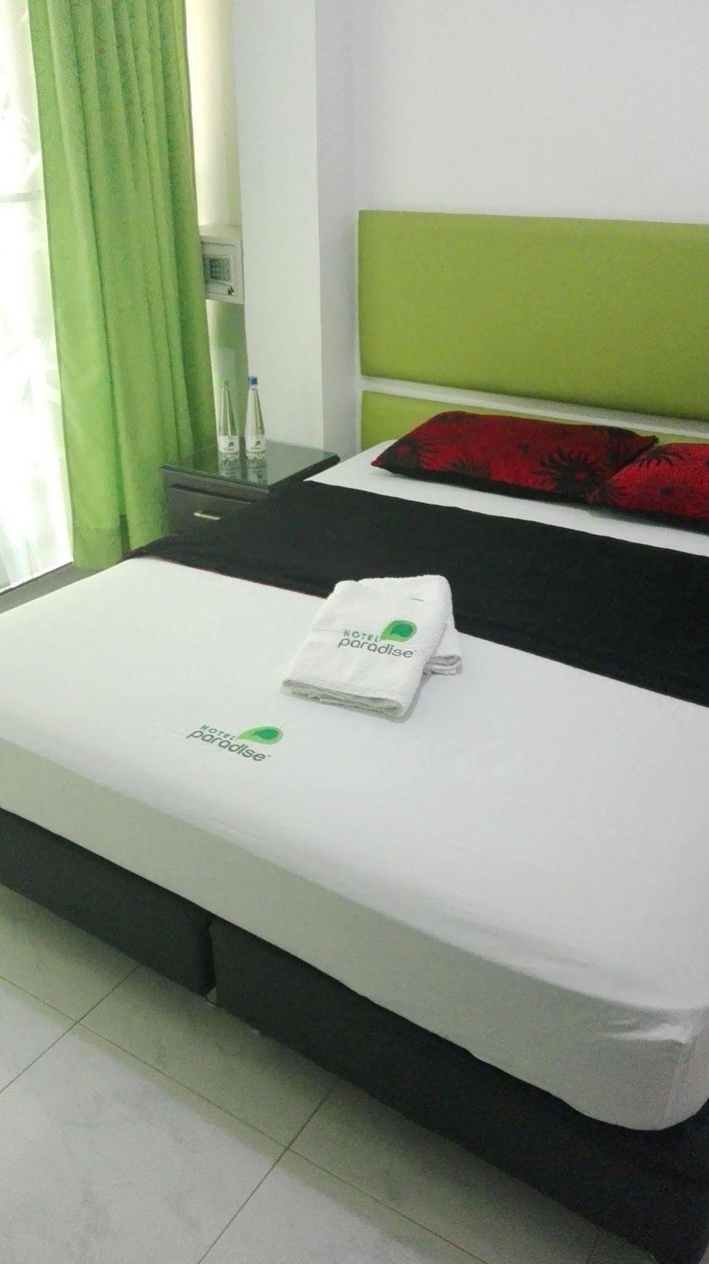 Hotel Paradise Lleras 麦德林 外观 照片